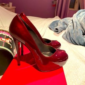 Stuart Weitzman leather pumps